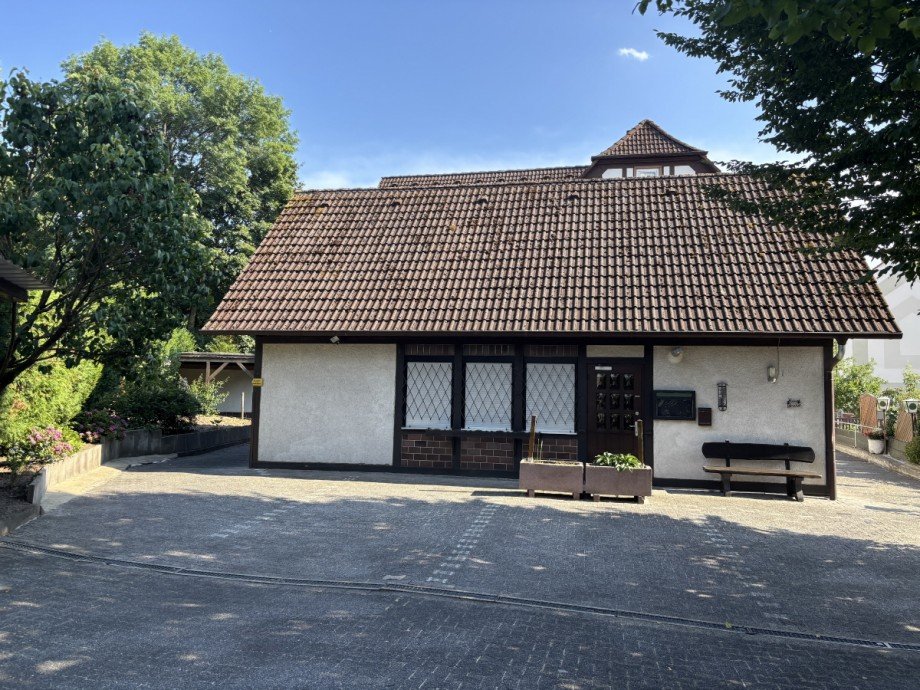 Gastst�tte,Parkpl�tze und Garage Wohn- / Gesch�ftshaus Bad Orb