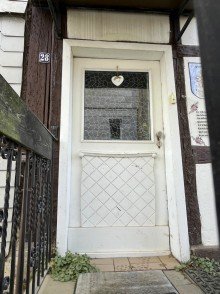 Haupteingang aus Altstadt kommend AS-Immobilien.com +++ gem�tliches H�uschen an der historischen Stadtmauer +++