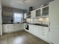 Hauptbild AS-Immobilien.com+++ BAD ORB am KURPARK: Komfortwohnung mit Lift und Tiefgarage+++