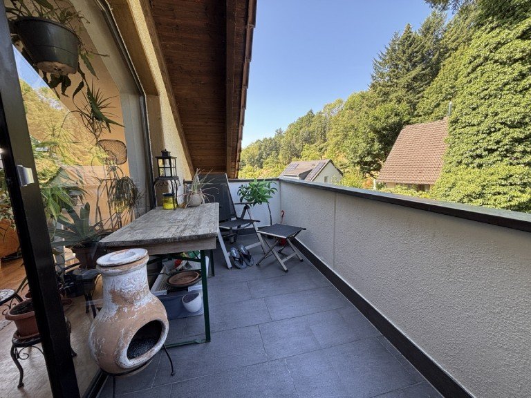 sch�ner Balkon... mit Blick Bad Orb - Main-Kinzig-Kreis Etagenwohnung AS-Immobilien.com +++ gepflegte, gro�z�gige 4 Zimmerwohnung in ruhiger Ortsrandlage
