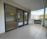 Hauptbild AS-Immobilien.com +++Attraktive 4 Zimmer Eigentumswohnung mit 2 Balkonen, Garage und Einbauk�che