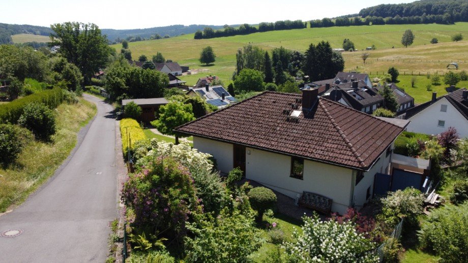 Hausansicht - Stra�e Einfamilienhaus Jossgrund-Lettgenbrunn