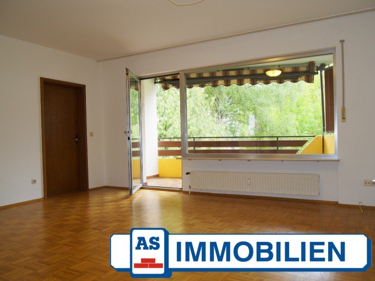 Wohnzimmer zum Balkon Bad Orb - Main-Kinzig-Kreis Etagenwohnung AS-Immobilien.com +++ gut geschnittene Wohnung im Kurgebiet +++