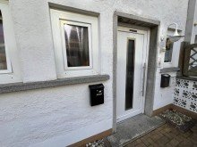 Hauseingang VERKAUFT+++AS-Immobilien.com +++ speziell f�r Kapitalanleger - Haus mit drei Wohnungen