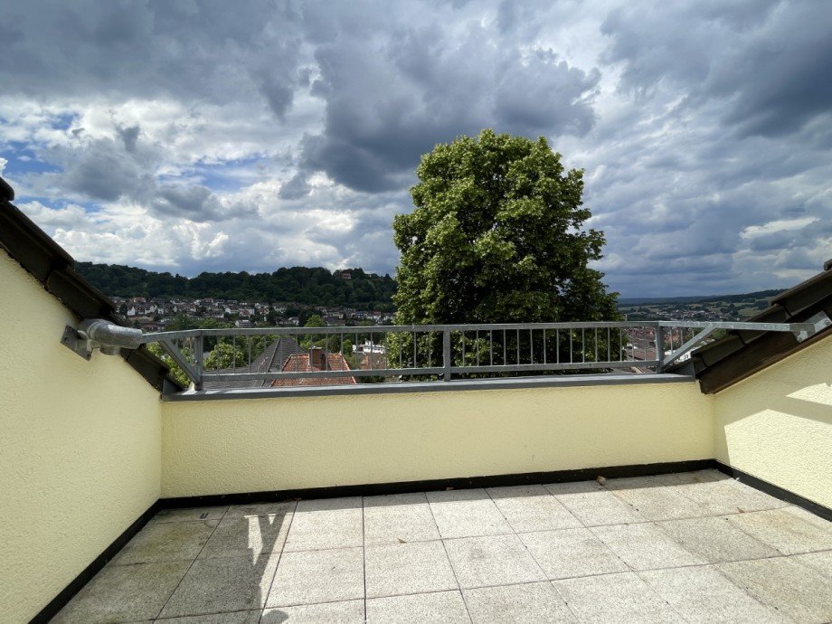 herrliche Loggia mit Fernblick Terrassenwohnung Bad Orb