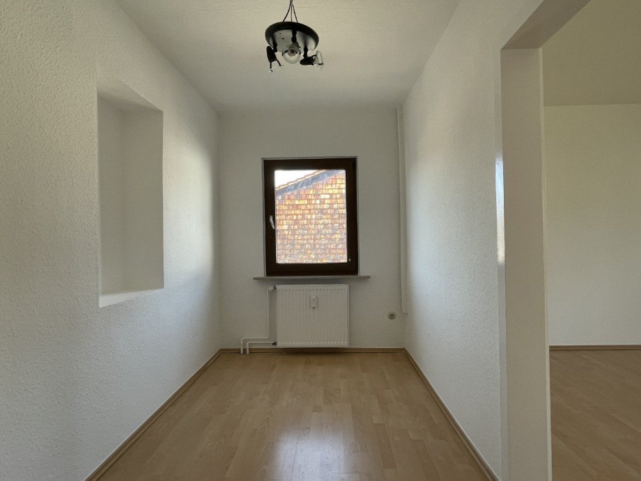 Kind -HWR-begehbarer Kleiderschrank Etagenwohnung Biebergem�nd-Bieber