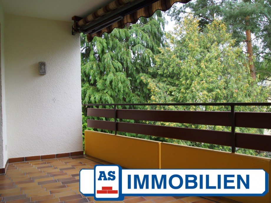 Blick in s Gr�ne Etagenwohnung Bad Orb