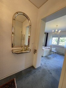 Flur-Garderobe AS-Immobilien.com +++Geschmackvoll m�blierte 2-Zimmer-Wohnung mit Balkon+++