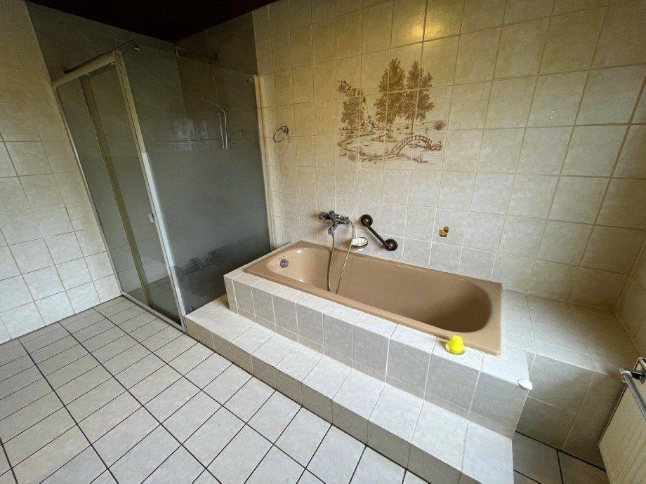 Bad Zweifamilienhaus Brachttal