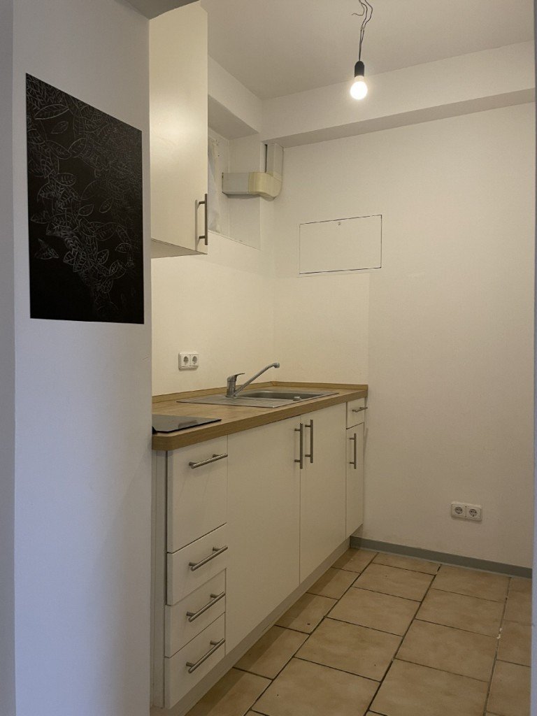 BILD1 Bad Orb - Main-Kinzig-Kreis Terrassenwohnung AS-Immobilien.com +++ Kleines, feines Apartment mit Pantry-K�che +++