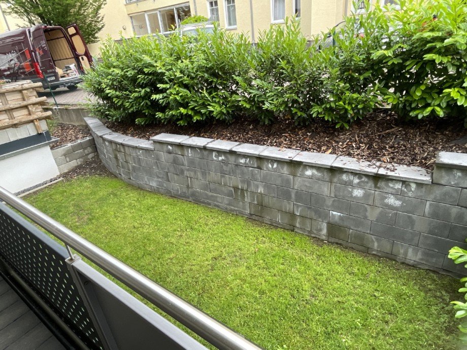 der CLOU: eigener kleiner Garten Terrassenwohnung Bad Orb