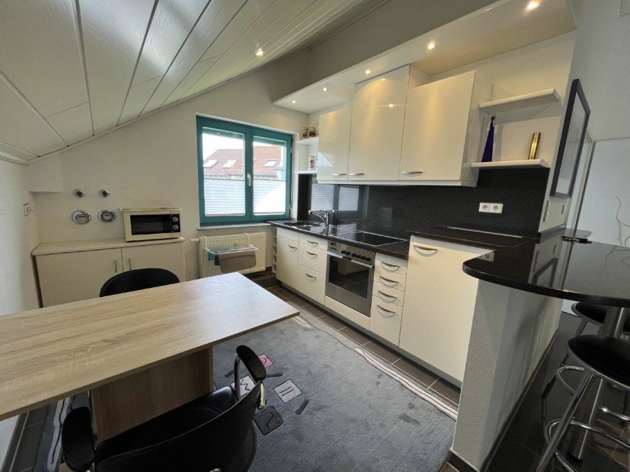 Einbauk�che & M�bel inklusive Etagenwohnung Jossgrund-Lettgenbrunn