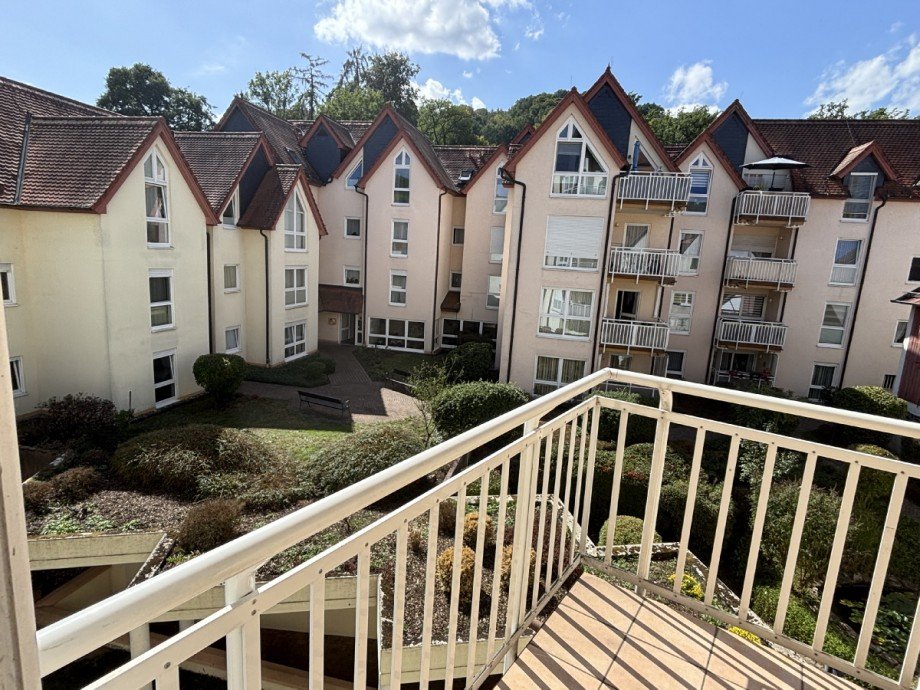 gro�er sonniger Balkon Etagenwohnung Bad Orb